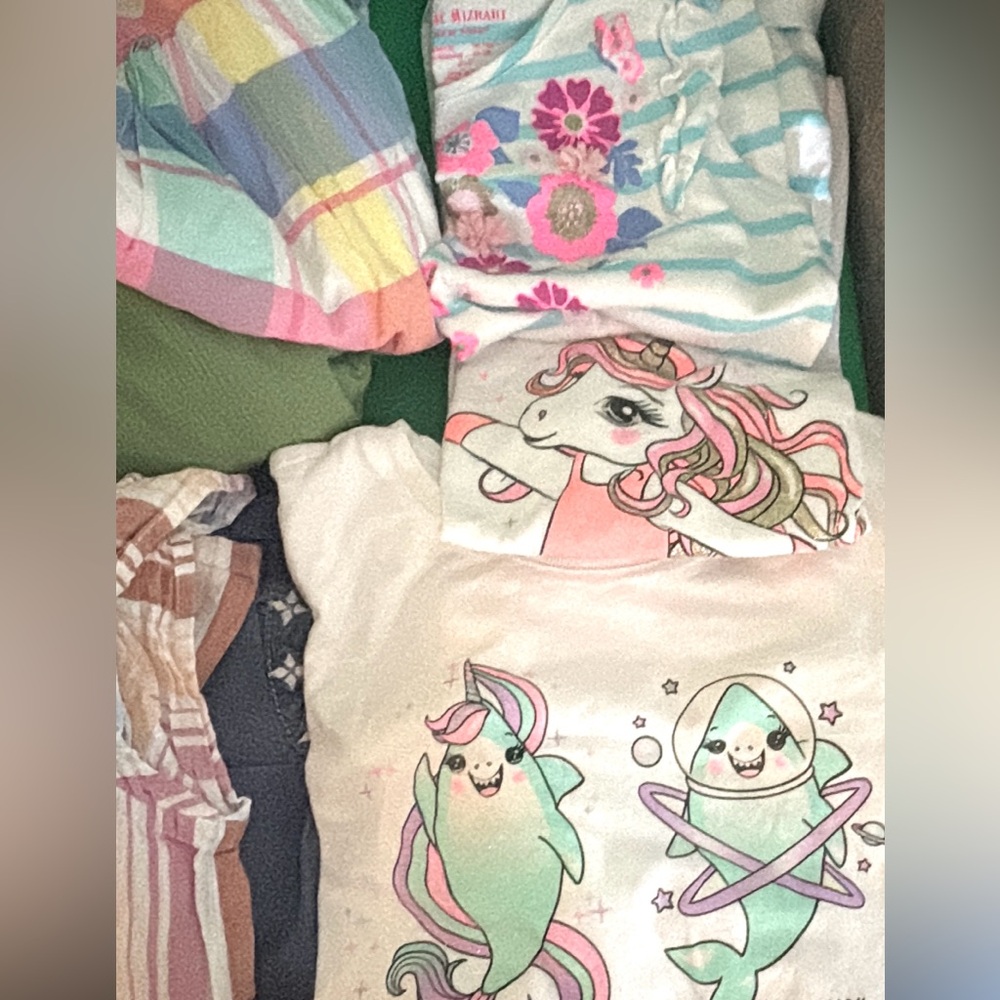 LOT BUNDLE GIRLS clothes sizes 6X-8 yrs 20
pieces good condition brand names/ - Picture 4 of 7